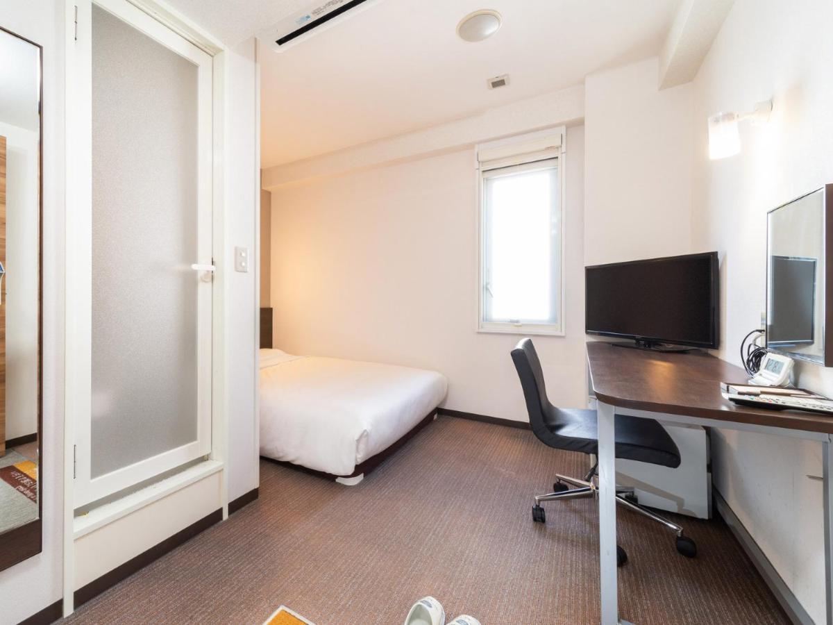Super Hotel Jr Fujiekimae Kinenkan Fuji  Exterior photo